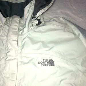 Women’s Northface Rain jacket/Windbreaker